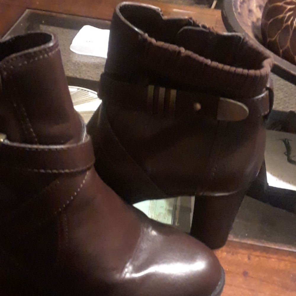 ANKLE BOOT - Picture 7 of 7